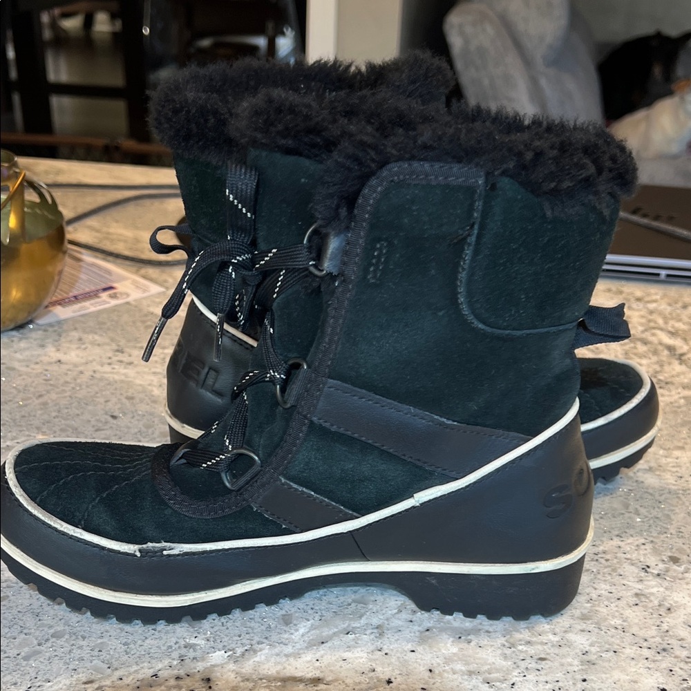 Sorel Sorel Black Tivoli III Black Winter & Rain Boots Size 7.5 - Picture 5 of 8